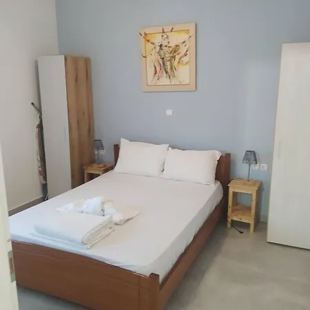 Pefkonas Apartments2 100 M From The Апартаменты *