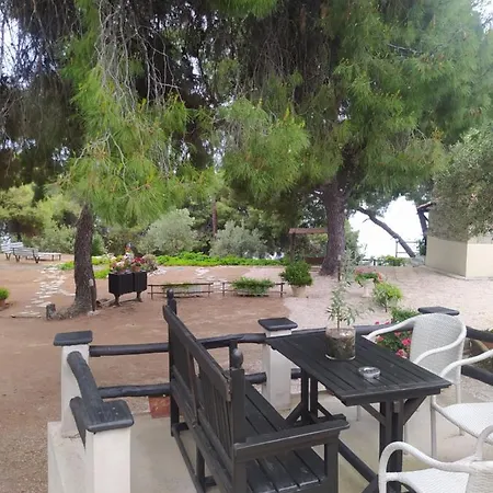 Pefkonas Apartments2 100 M From The