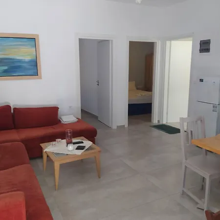 Pefkonas Apartments2 100 M From The *