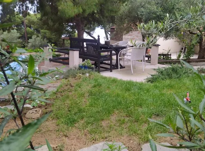 Pefkonas Apartments2 100 M From The * Psakoudia