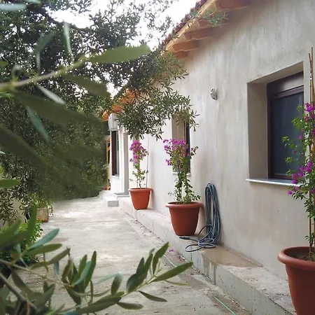 Apartmán Pefkonas Apartments2 100 M From The