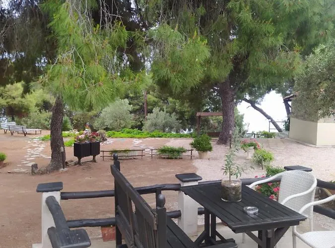 Pefkonas Apartments2 100 M From The